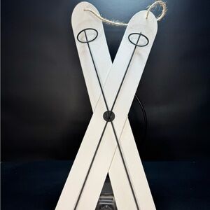 Decorative Snow Skis Wall/Door Hanging Rustic Style White New with Tag